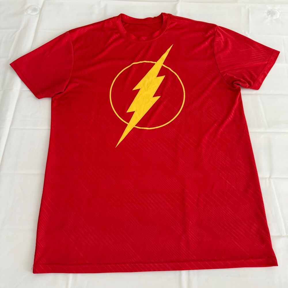 The Flash Men's L Performance Athletic T-Shirt Red DC Comics Superhero